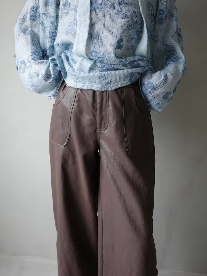 モデル身長：167cm / カラー：Brown