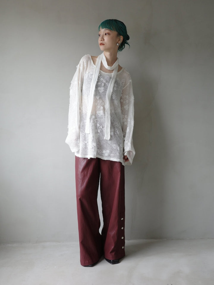 モデル身長：167cm / カラー：OffWhite