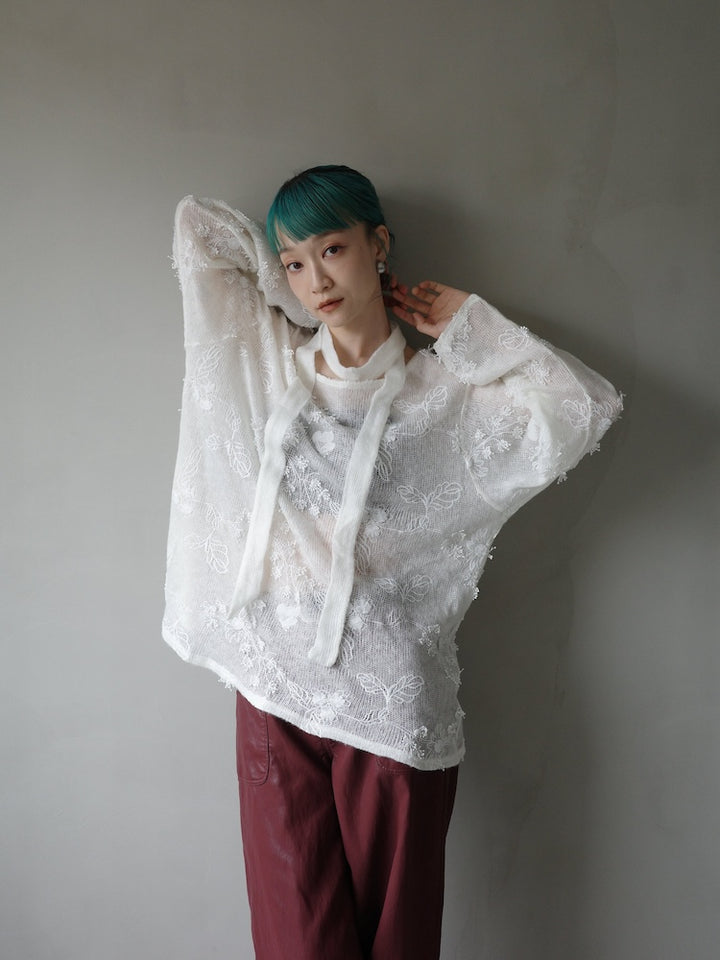 モデル身長：167cm / カラー：OffWhite