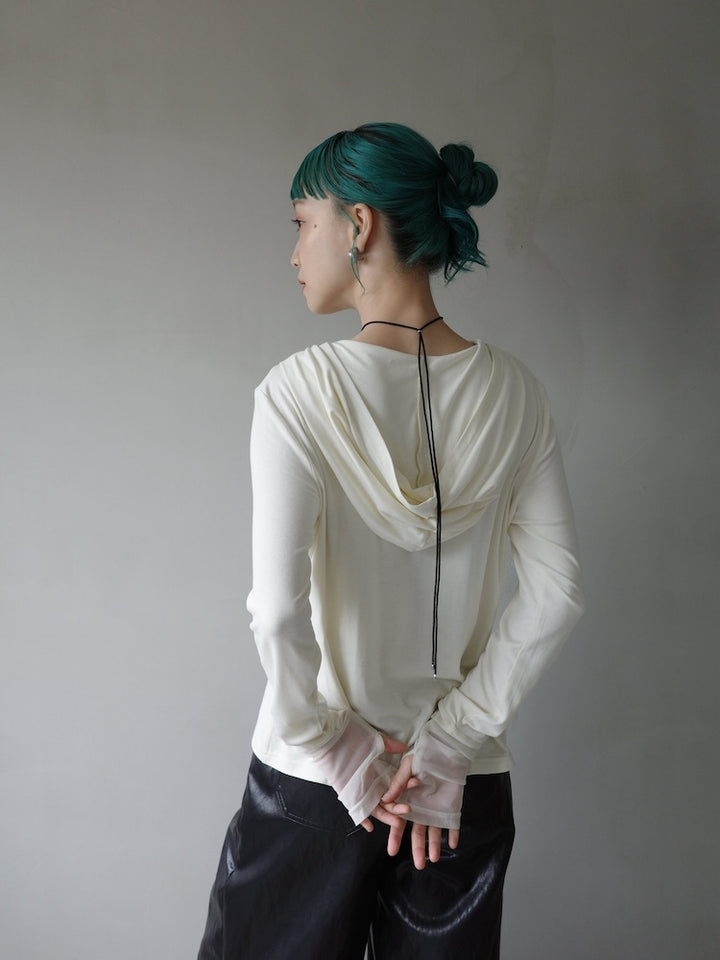 モデル身長：167cm / カラー：OffWhite
