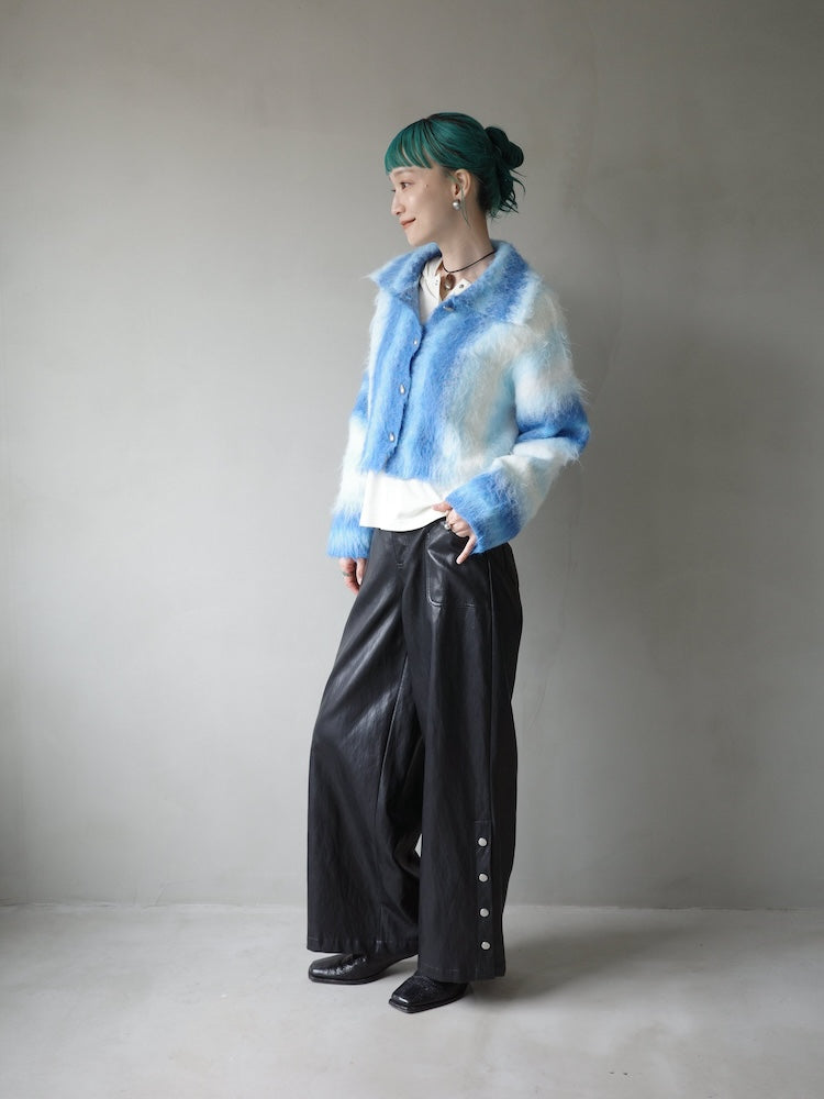 モデル身長：167cm / カラー：Black