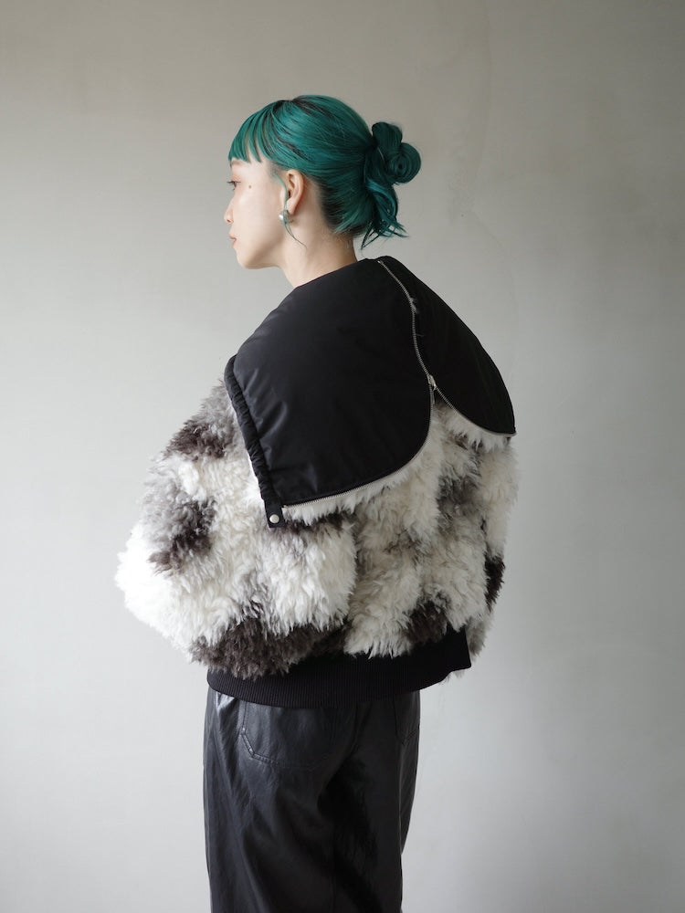 モデル身長：167cm / カラー：Black