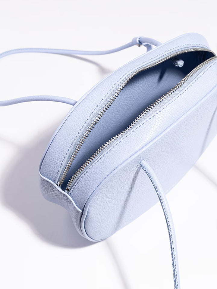 カラー：MIST BLUE