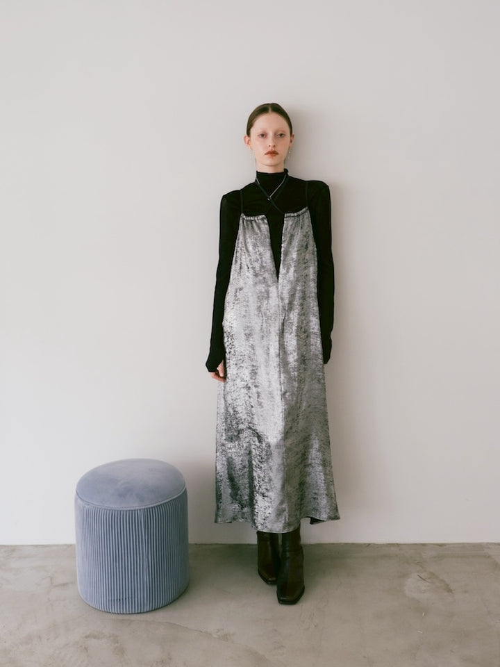 モデル身長：170cm / カラー：Silver