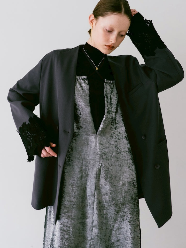 モデル身長：170cm / カラー：Silver
