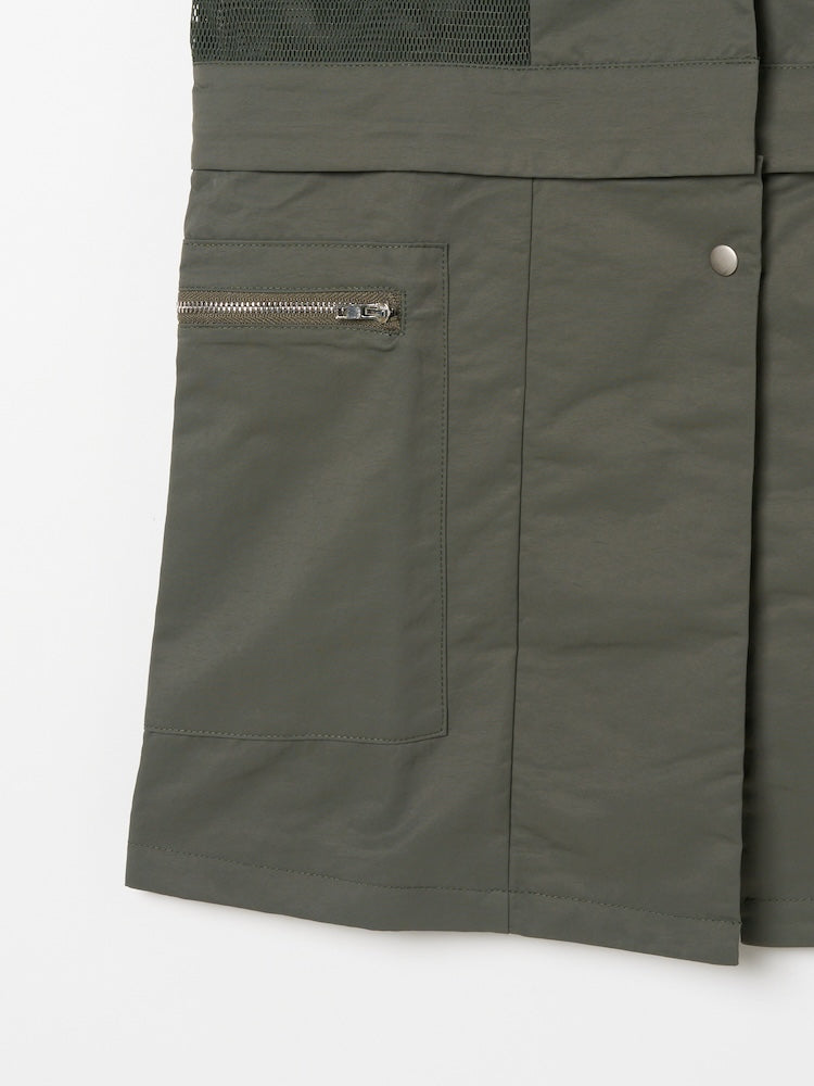 カラー：Khaki