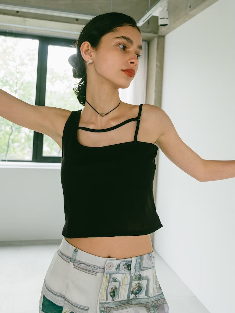 Asymmetry Cup Sleeveless Top – MARTE