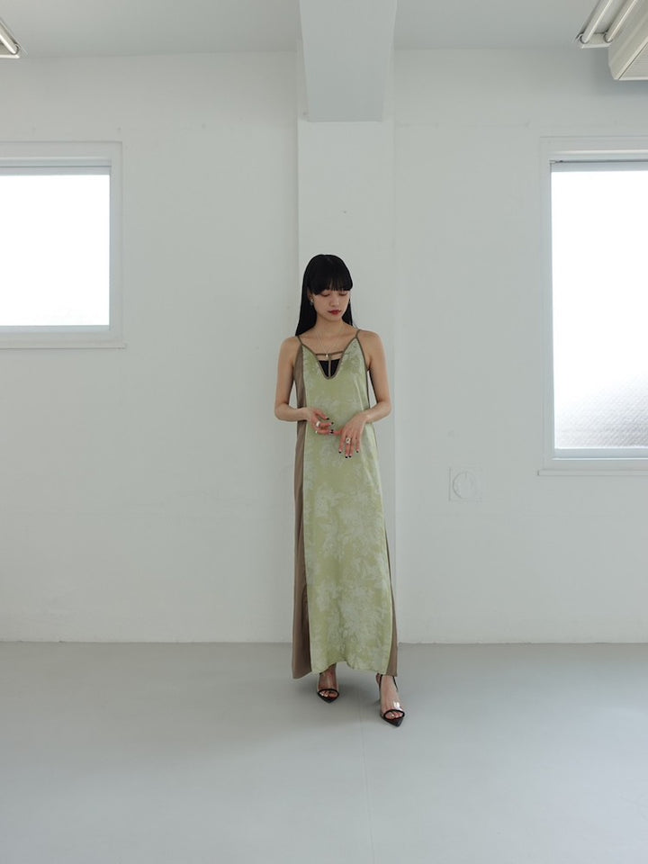 モデル身長：158cm / カラー：LightGreen