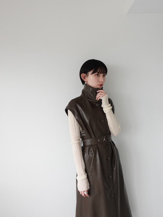 モデル身長：162cm / カラー：Brown