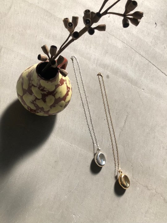 Cosmic Egg Necklace｜卵型ネックレス – MARTE