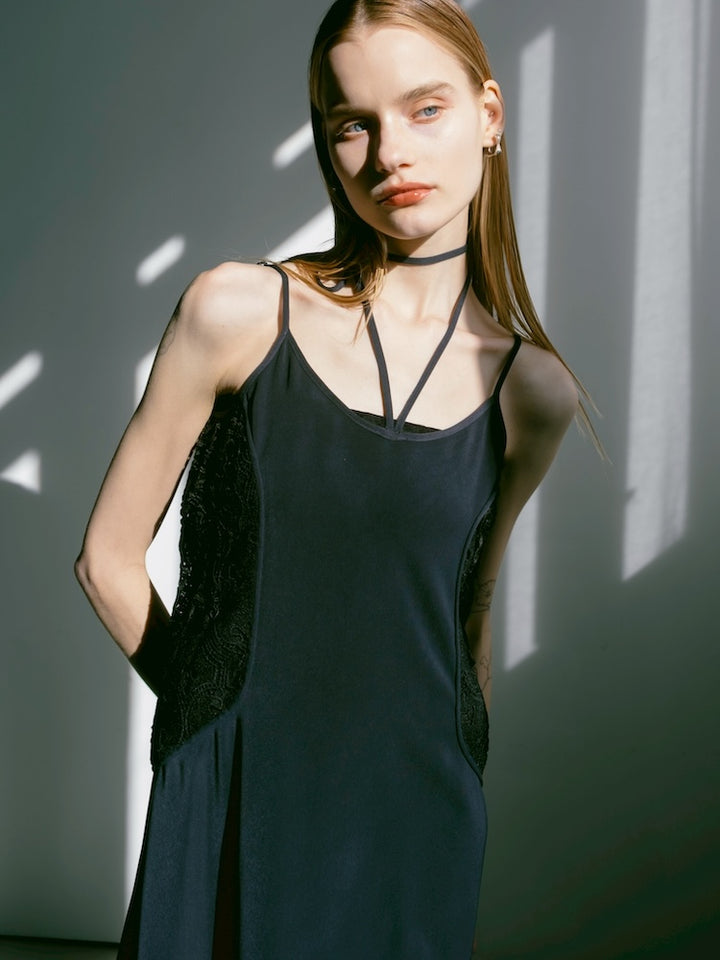 モデル身長：167cm / カラー：Navy