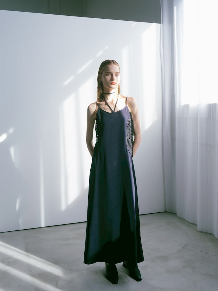 モデル身長：167cm / カラー：Navy