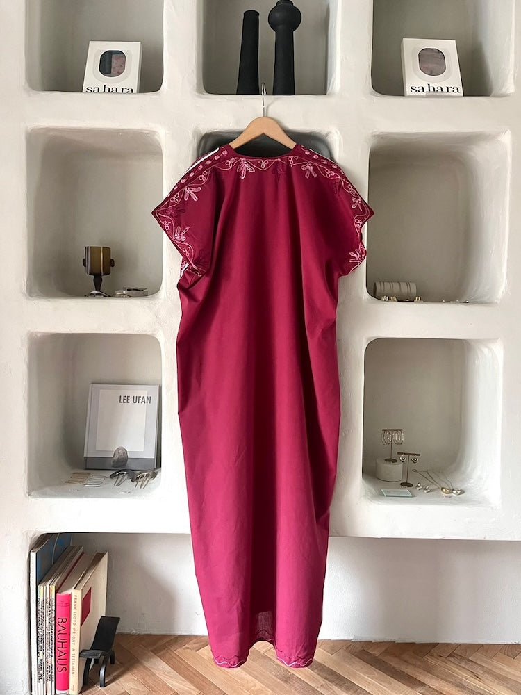 Embroidery Kaftan Dress / Red