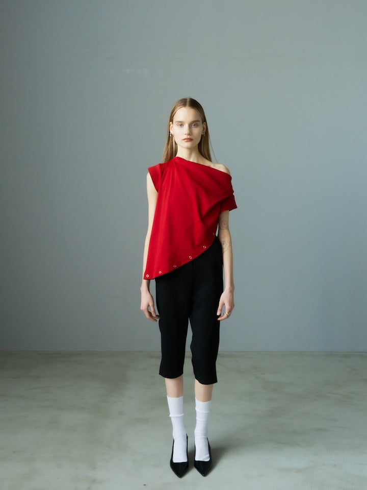 モデル身長：167cm / カラー：Red