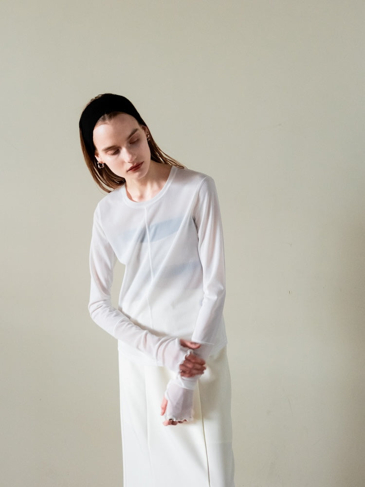 モデル身長：167cm / カラー：OffWhite