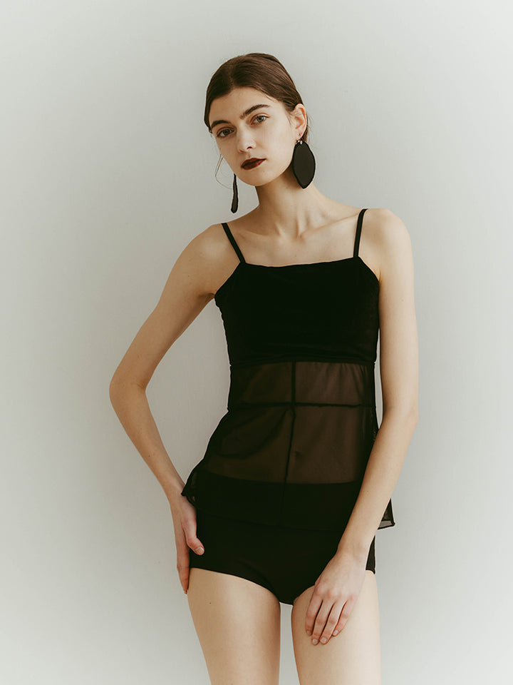 モデル身長：176cm / カラー：Black