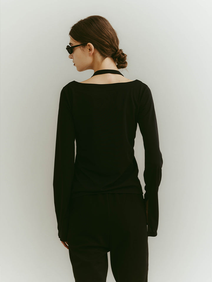 モデル身長：176cm / カラー：Black