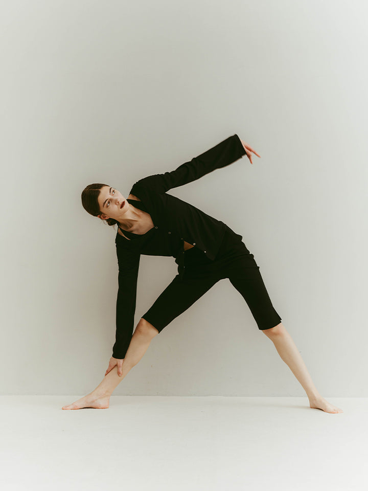 モデル身長：176cm / カラー：Black