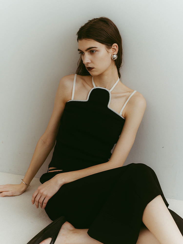 モデル身長：176cm / カラー：Black×Ivory