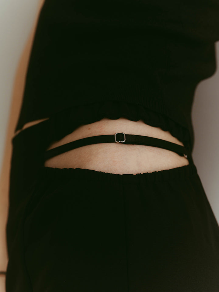 モデル身長：176cm / カラー：Black