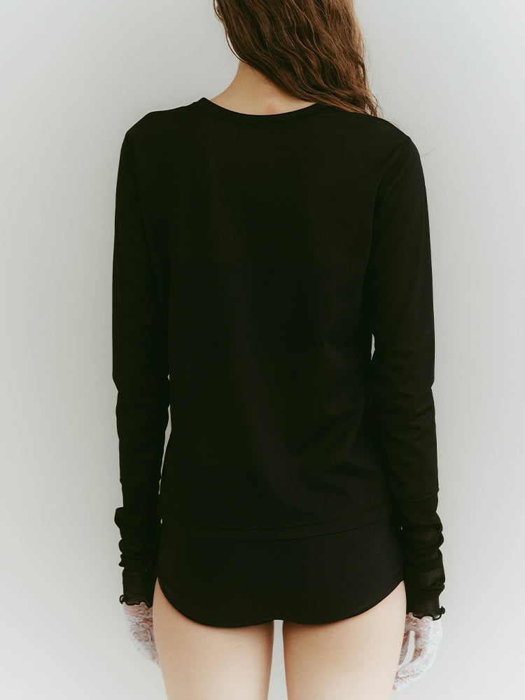 モデル身長：176cm / カラー：Black