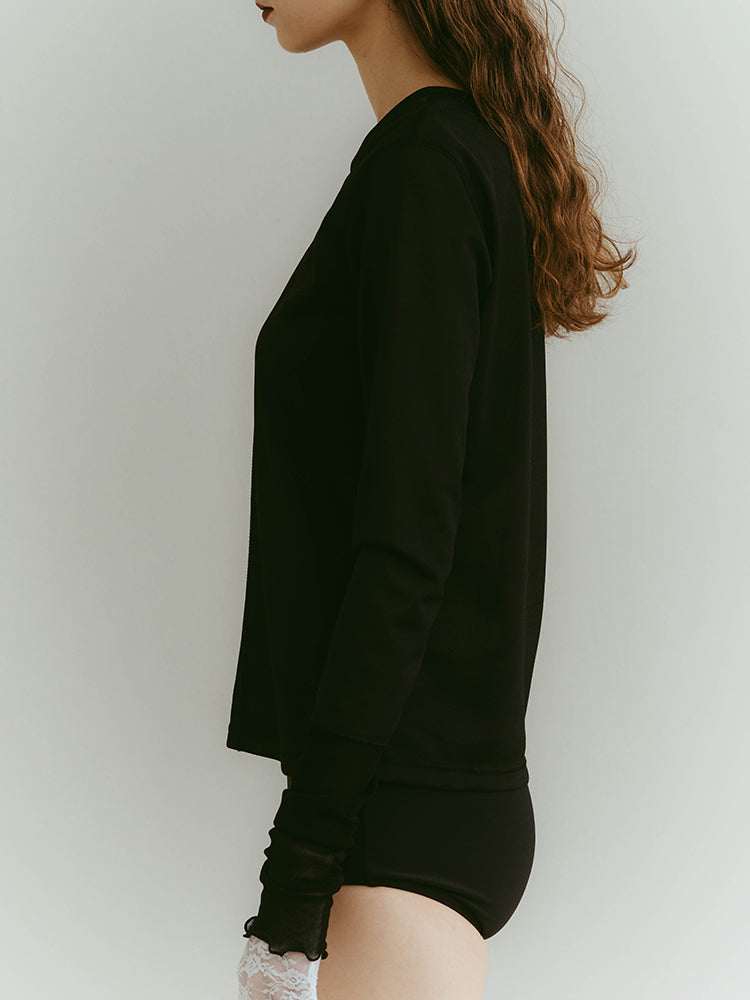 モデル身長：176cm / カラー：Black