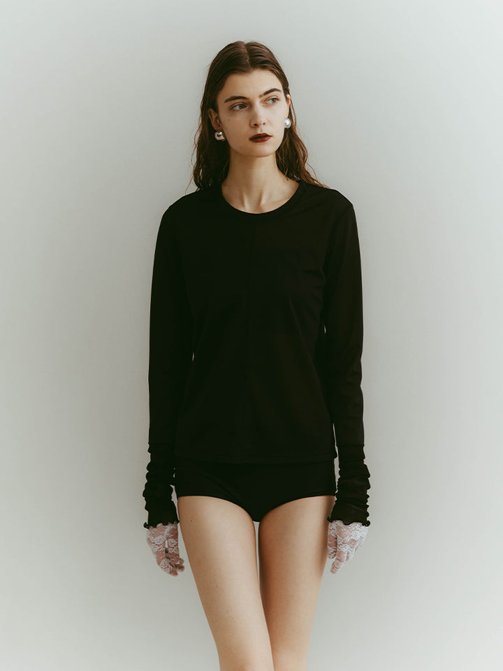 モデル身長：176cm / カラー：Black