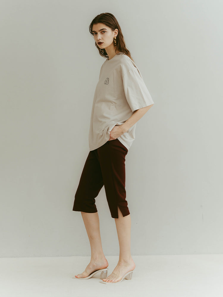 モデル身長：176cm / カラー：Bordeaux