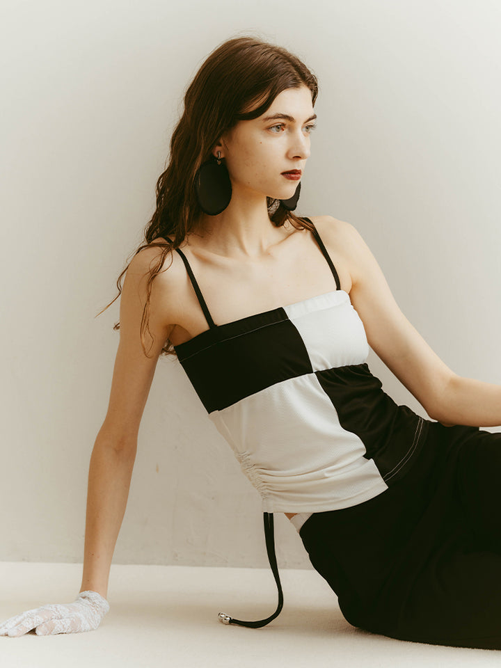 モデル身長：176cm / カラー：Black×Ivory