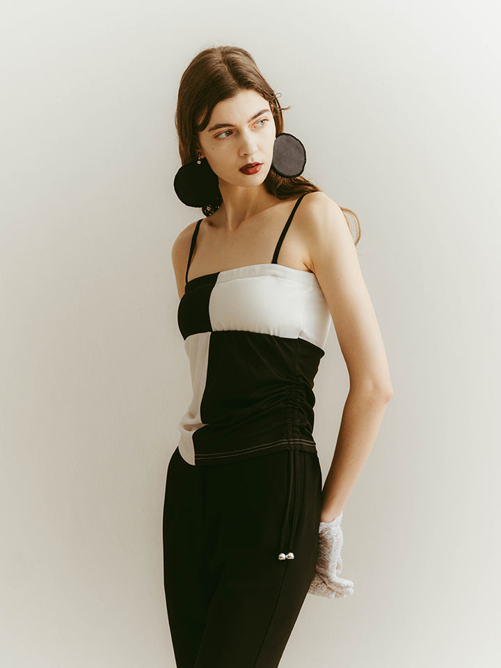 モデル身長：176cm / カラー：Black×Ivory