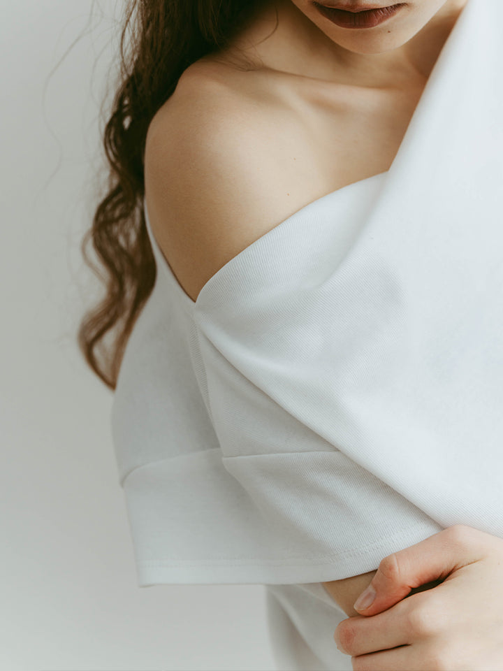 モデル身長：176cm / カラー：White