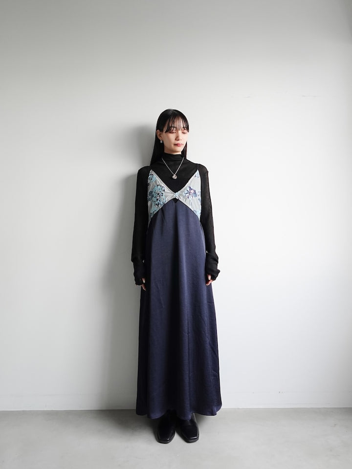 モデル身長：158cm / カラー：Navy