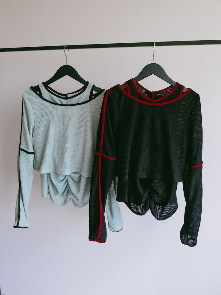 Multiway Piping Layered Top