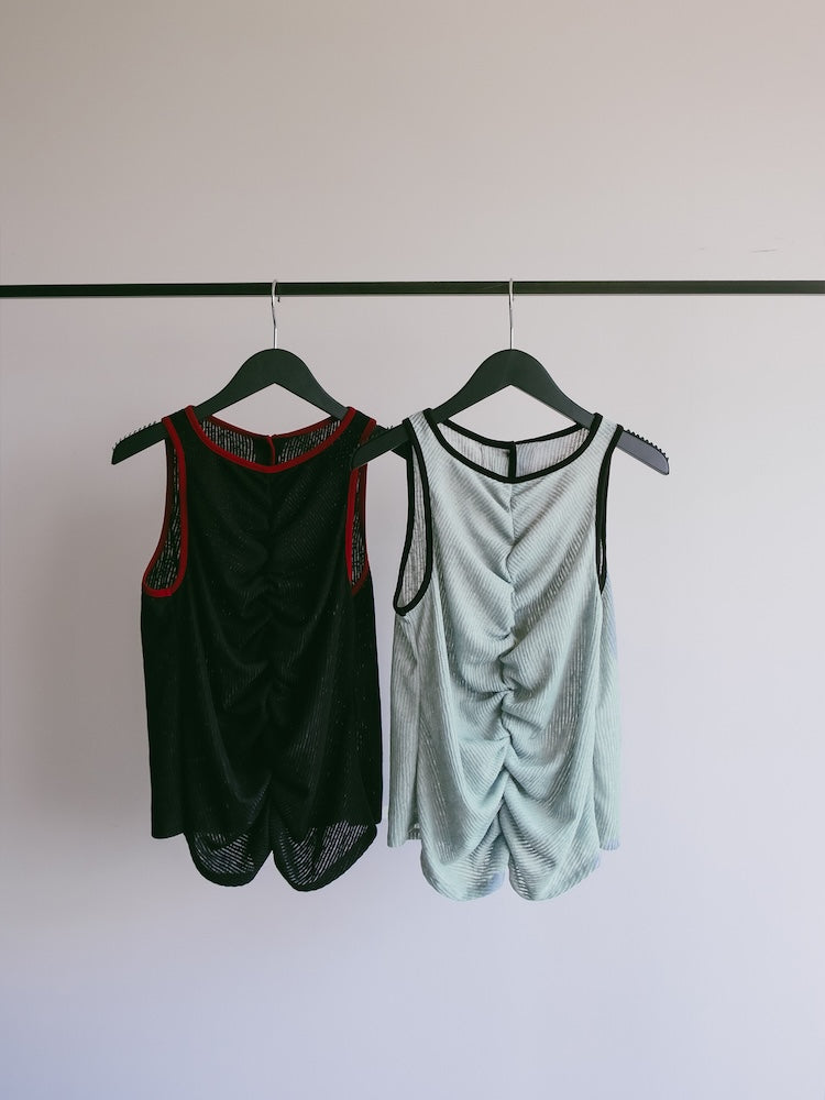 Multiway Piping Layered Top
