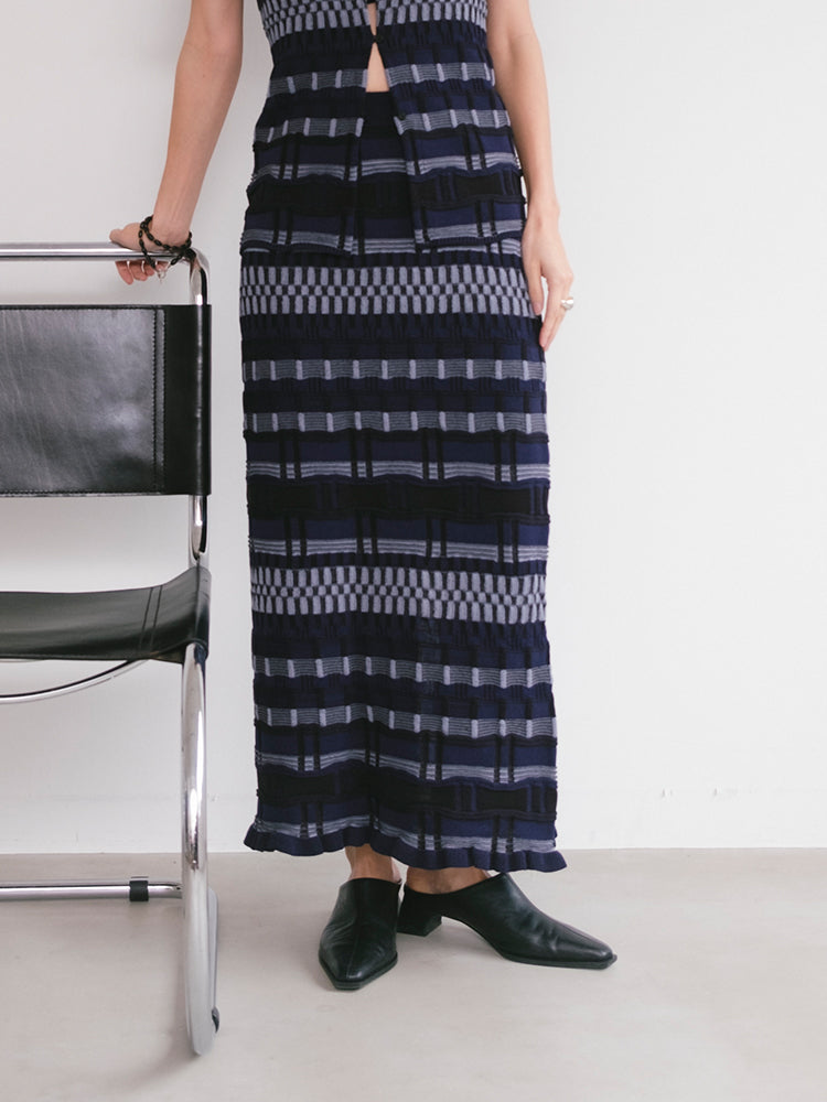 モデル身長：163cm / カラー：Navy