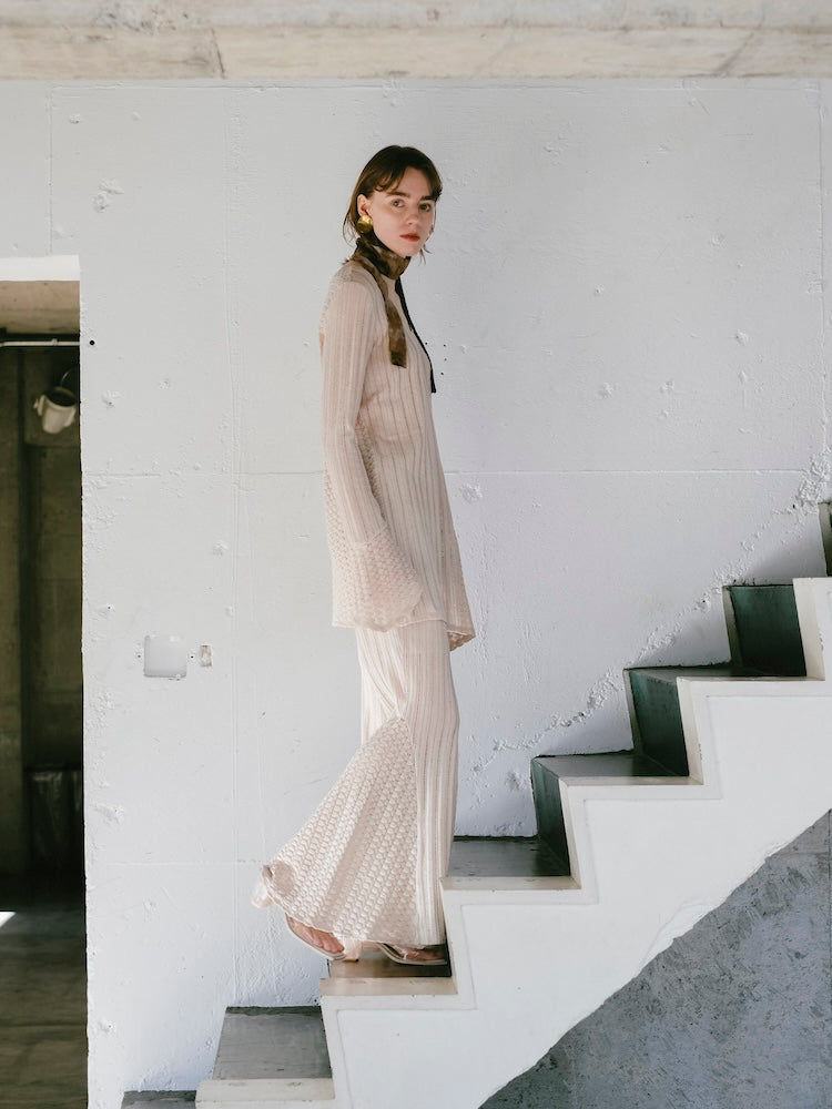 モデル身長：170cm / カラー：Ivory