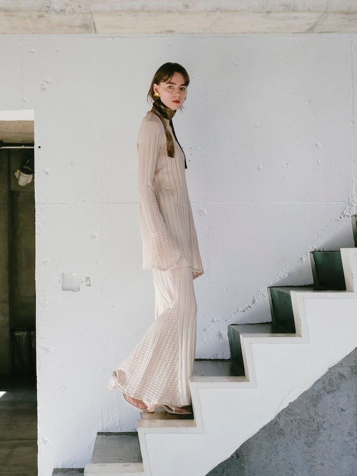 モデル身長：170cm / カラー：Ivory