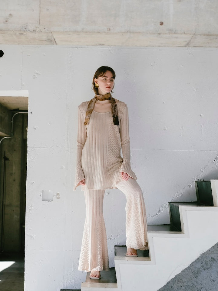 モデル身長：170cm / カラー：Ivory