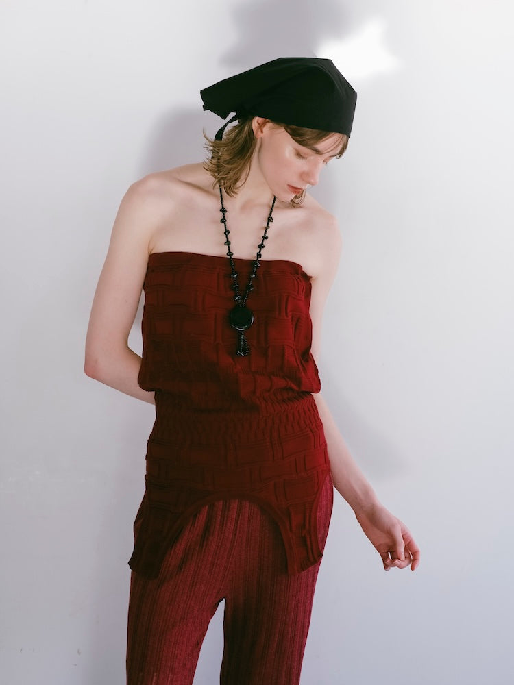 モデル身長：170cm / カラー：Bordeaux