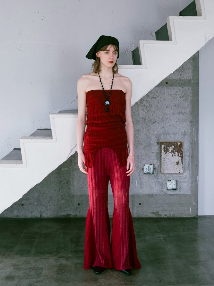 モデル身長：170cm / カラー：Bordeaux