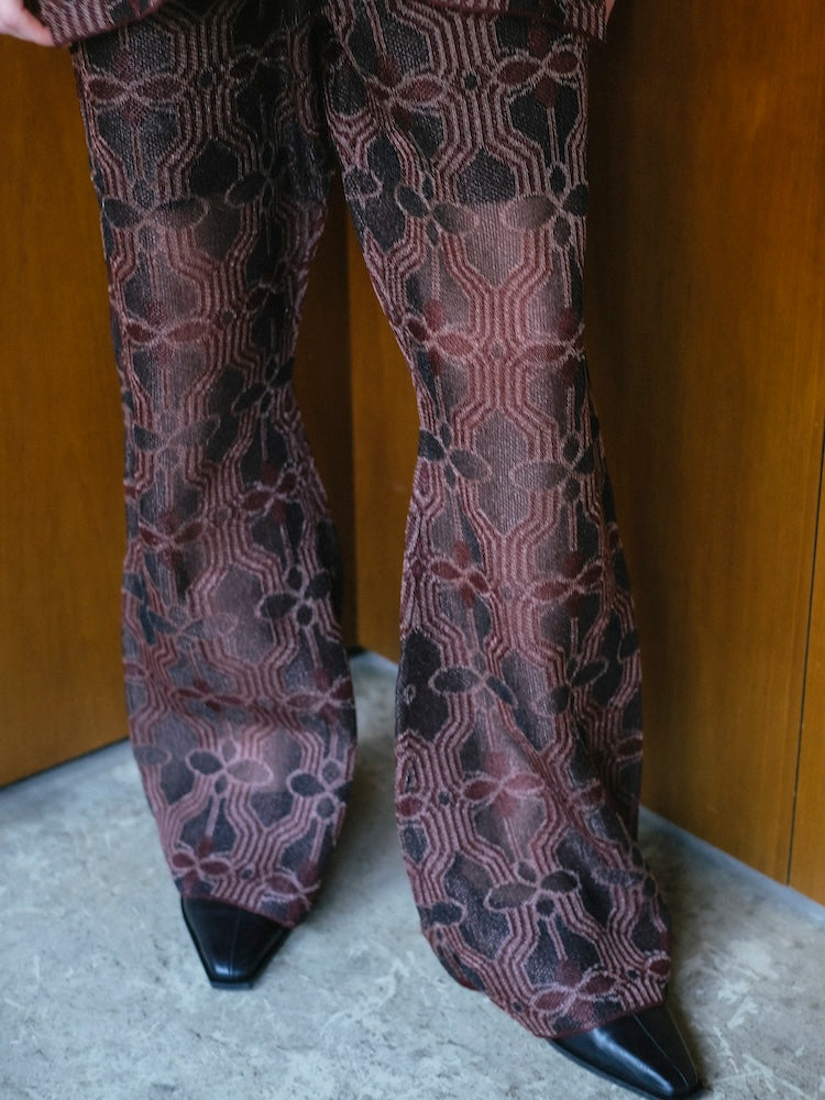 モデル身長：170cm / カラー：Bordeaux