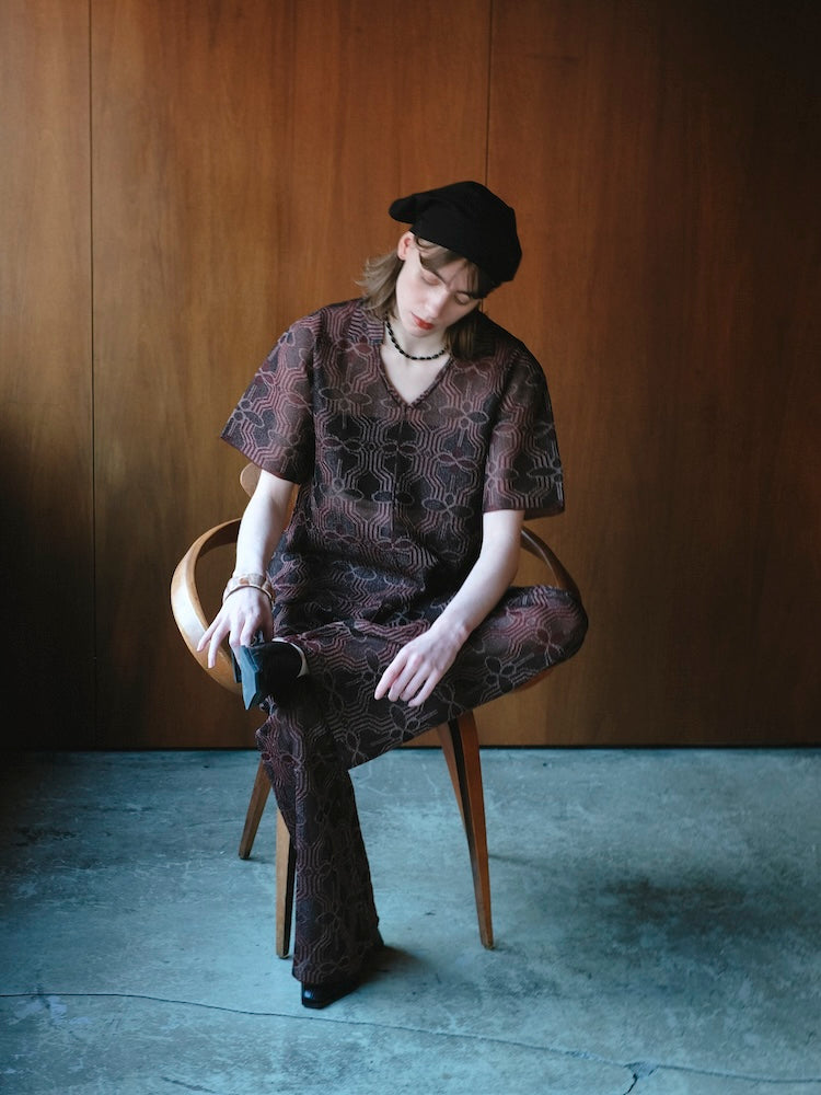 モデル身長：170cm / カラー：Bordeaux