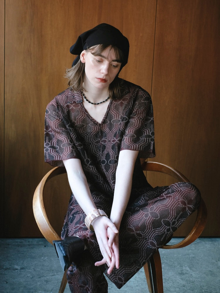 モデル身長：170cm / カラー：Bordeaux