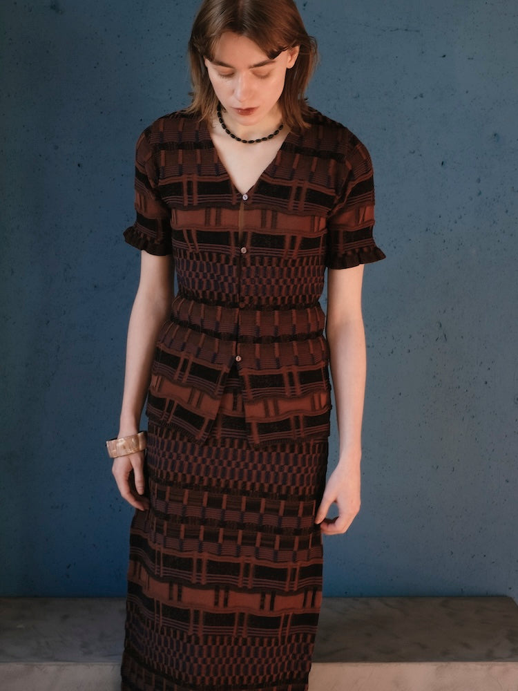 モデル身長：170cm / カラー：Brown