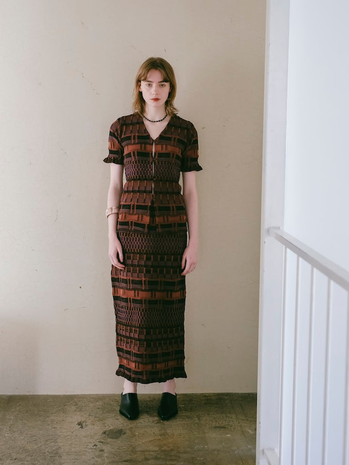 モデル身長：170cm / カラー：Brown