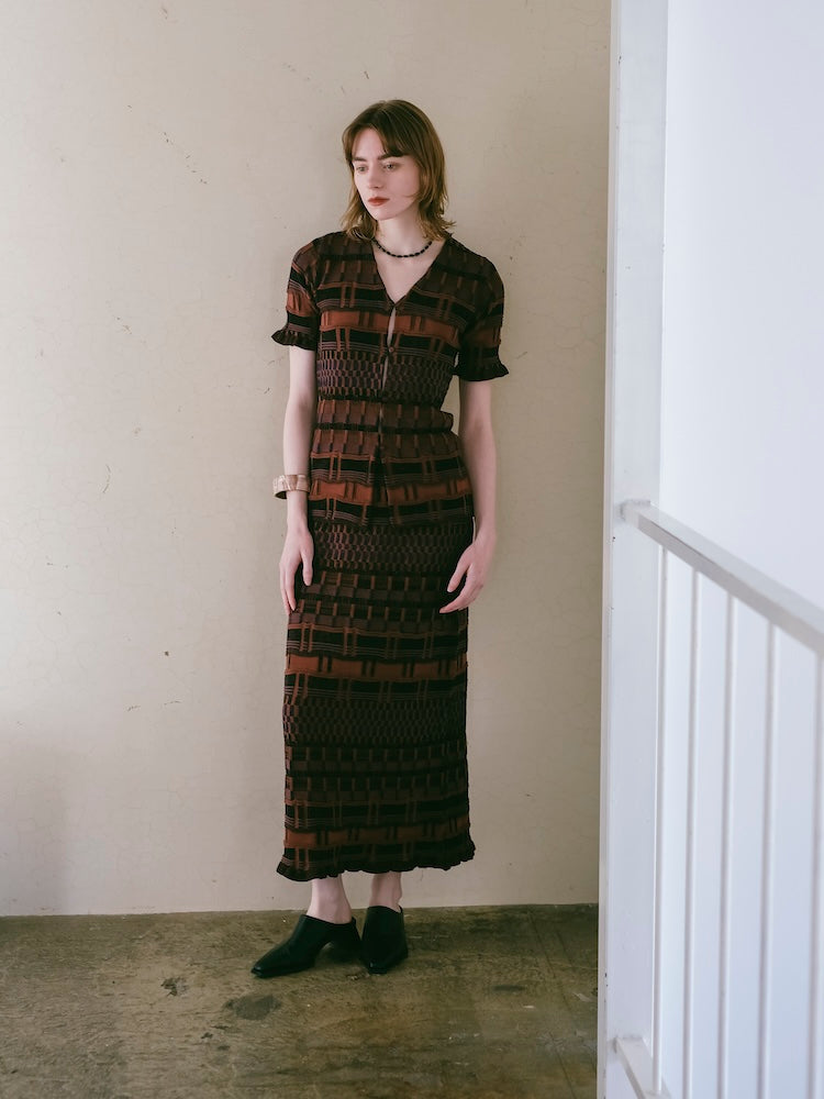 モデル身長：170cm / カラー：Brown