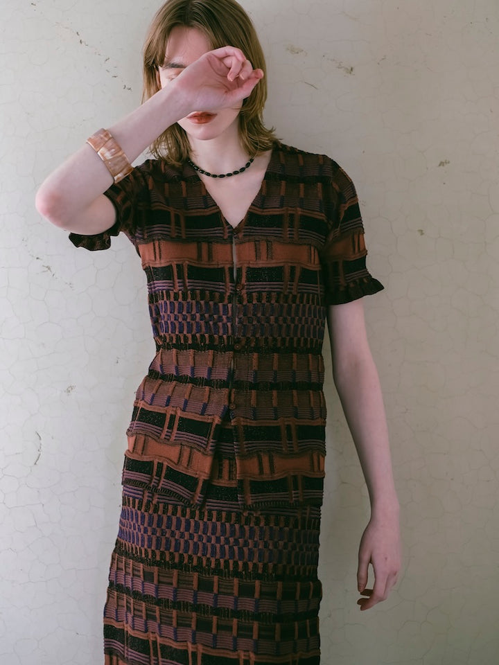 モデル身長：170cm / カラー：Brown