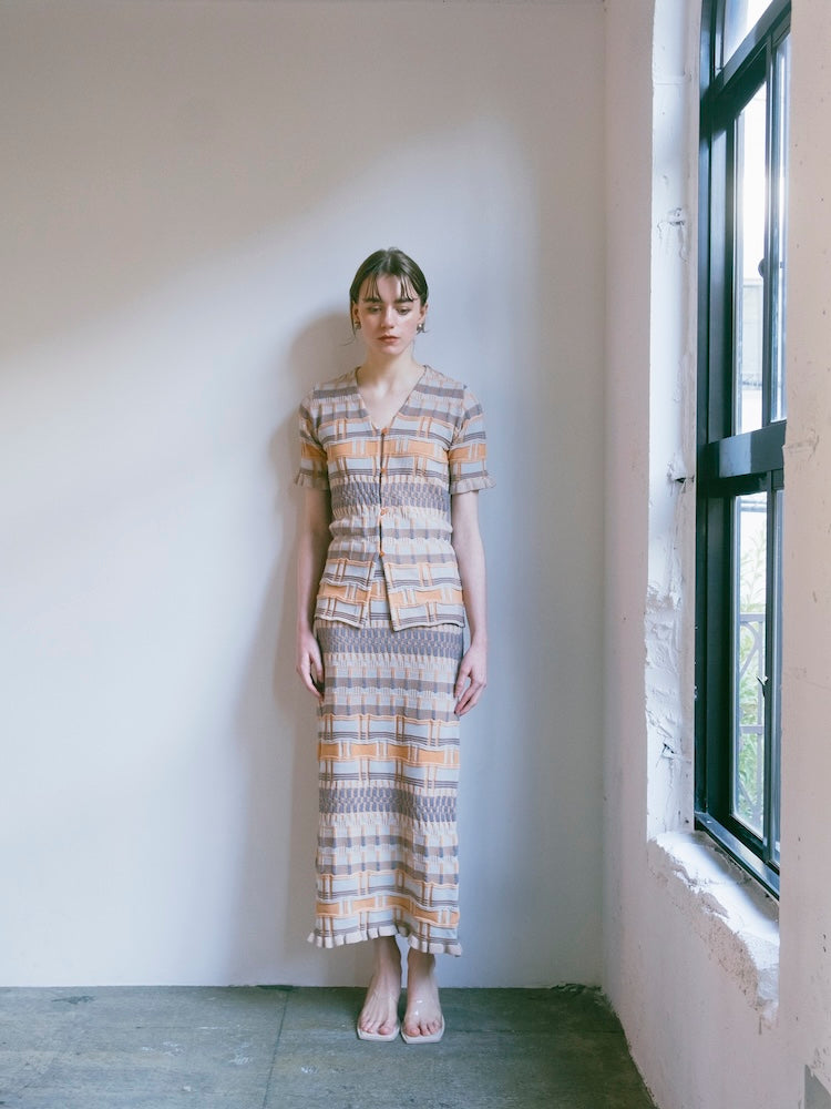 モデル身長：170cm / カラー：Orange