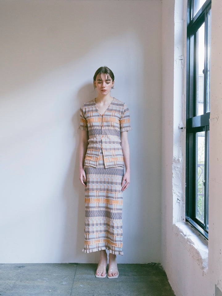 モデル身長：170cm / カラー：Orange