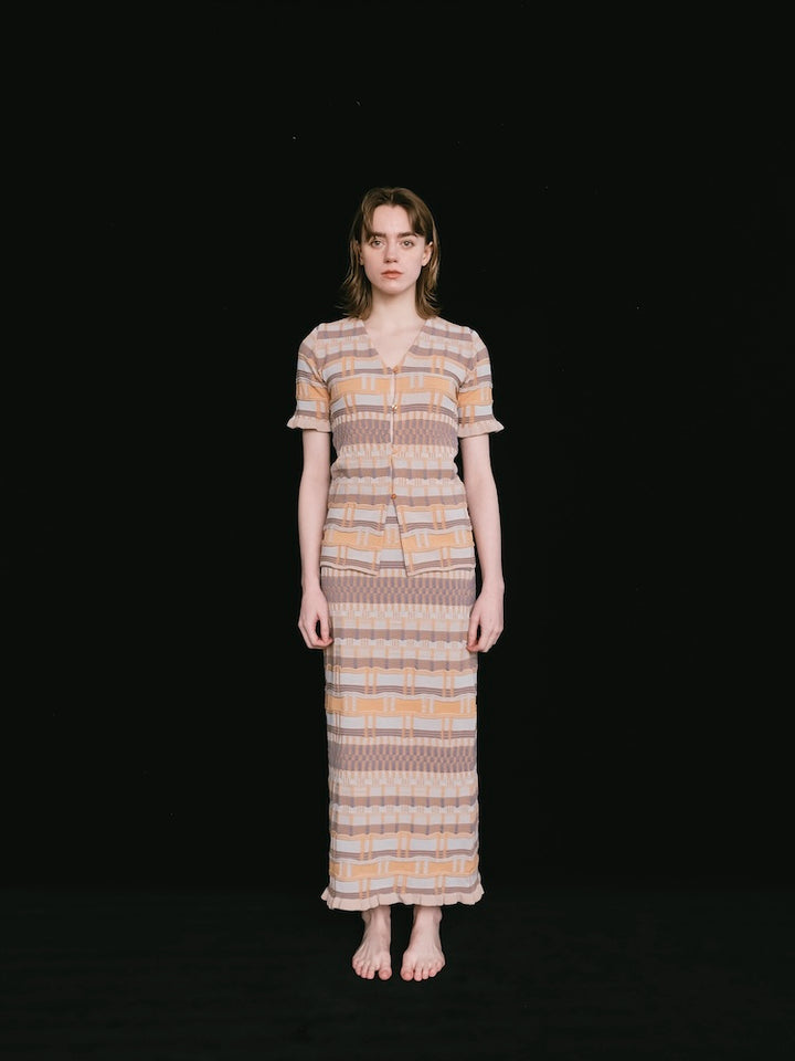 モデル身長：170cm / カラー：Orange